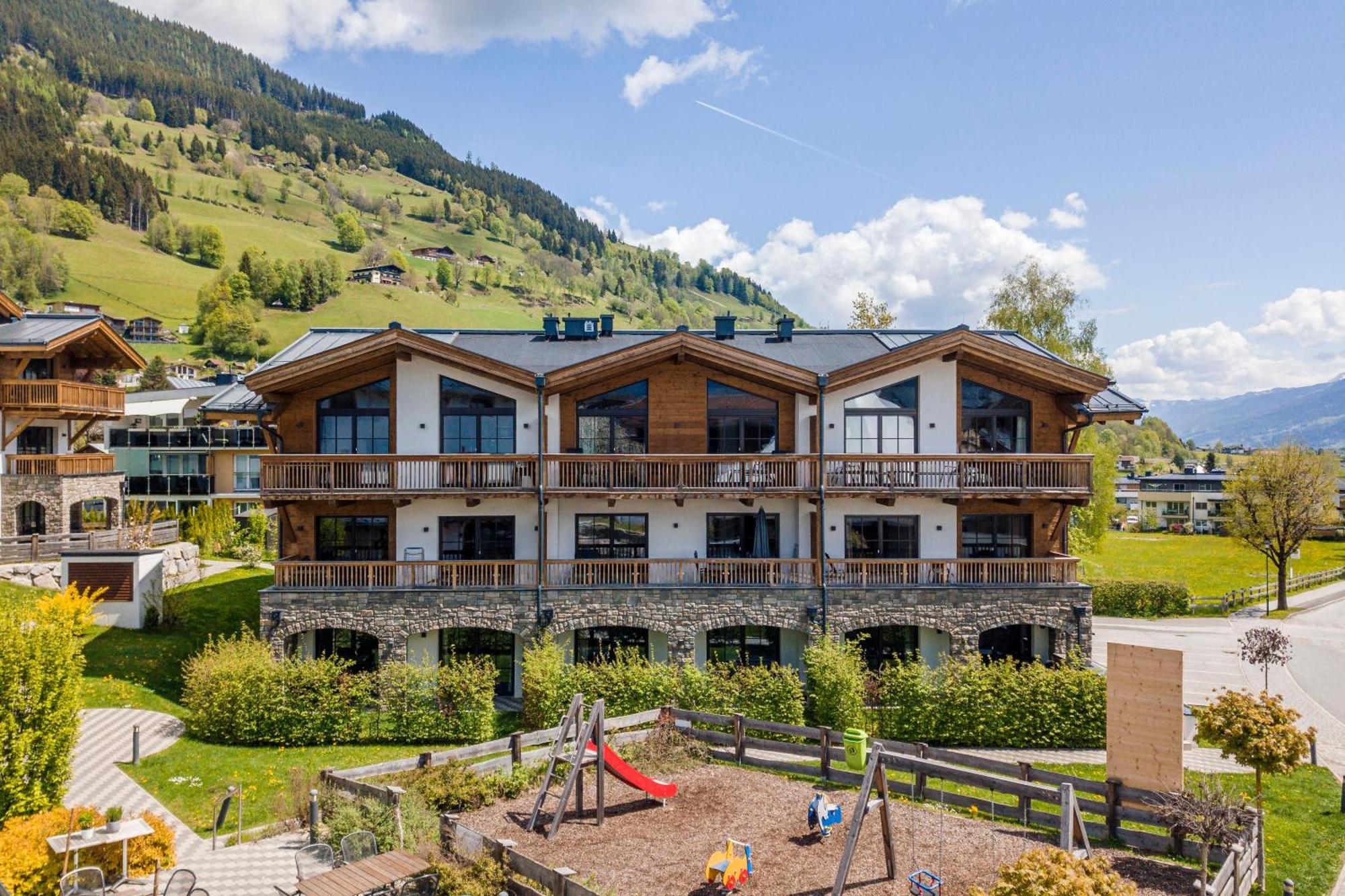 Tauernsuites Mitterwirt By Alps Resorts Piesendorf Exterior photo