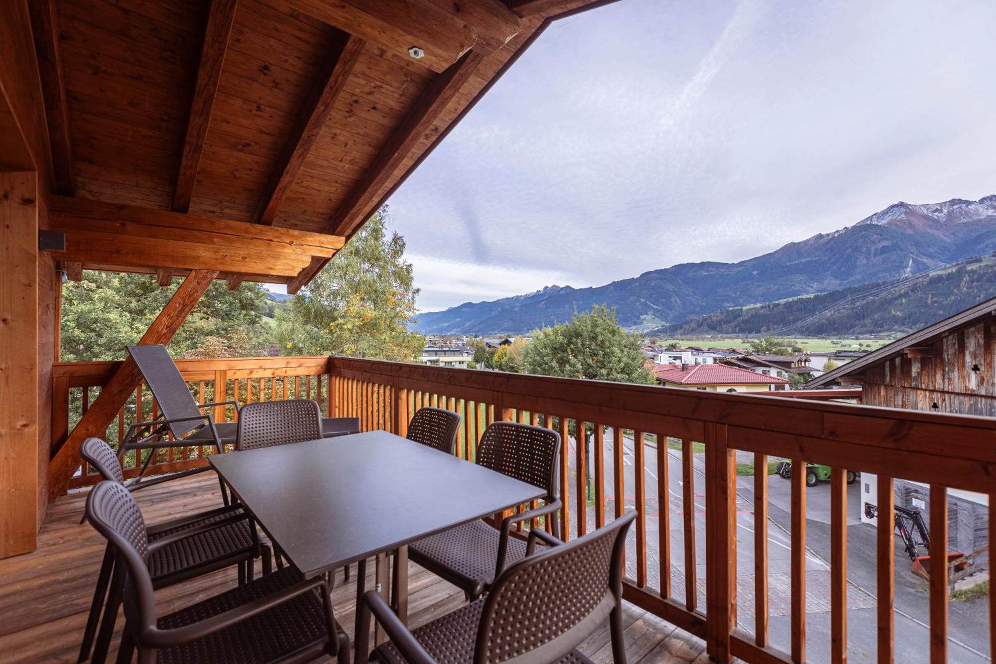 Tauernsuites Mitterwirt By Alps Resorts Piesendorf Exterior photo