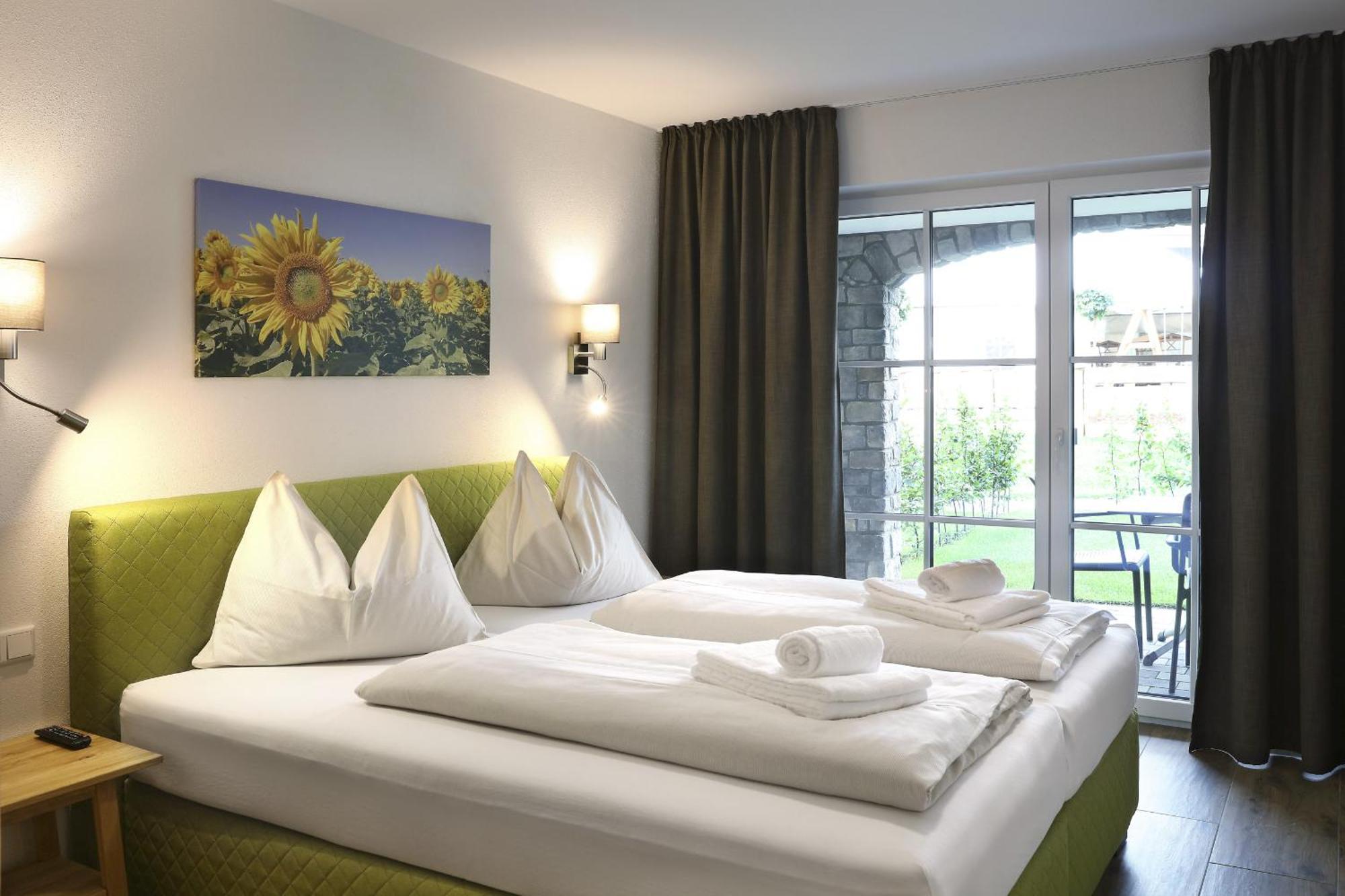 Tauernsuites Mitterwirt By Alps Resorts Piesendorf Exterior photo