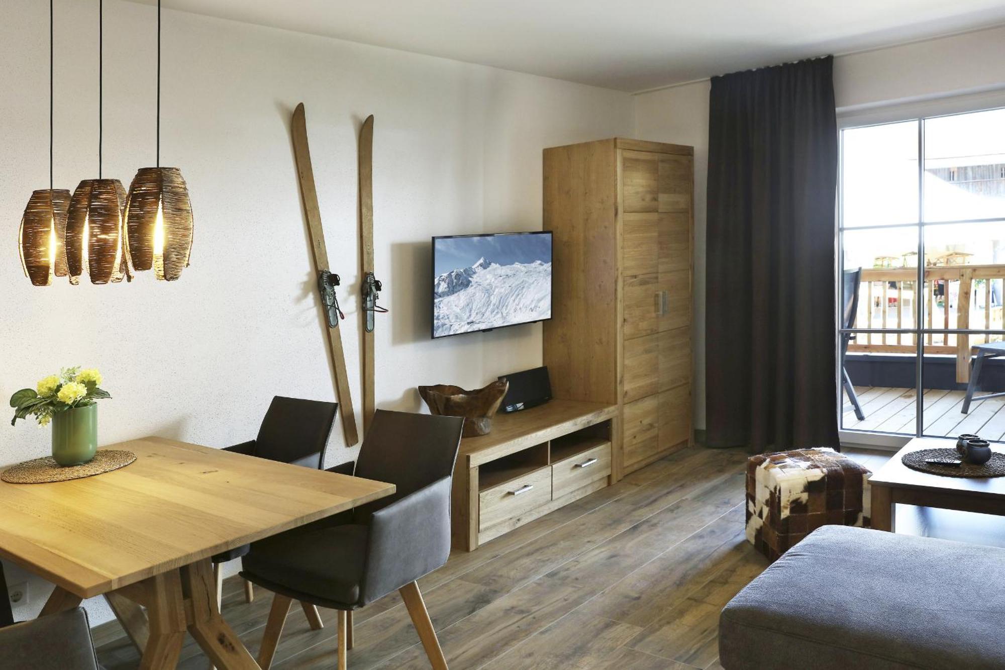 Tauernsuites Mitterwirt By Alps Resorts Piesendorf Exterior photo