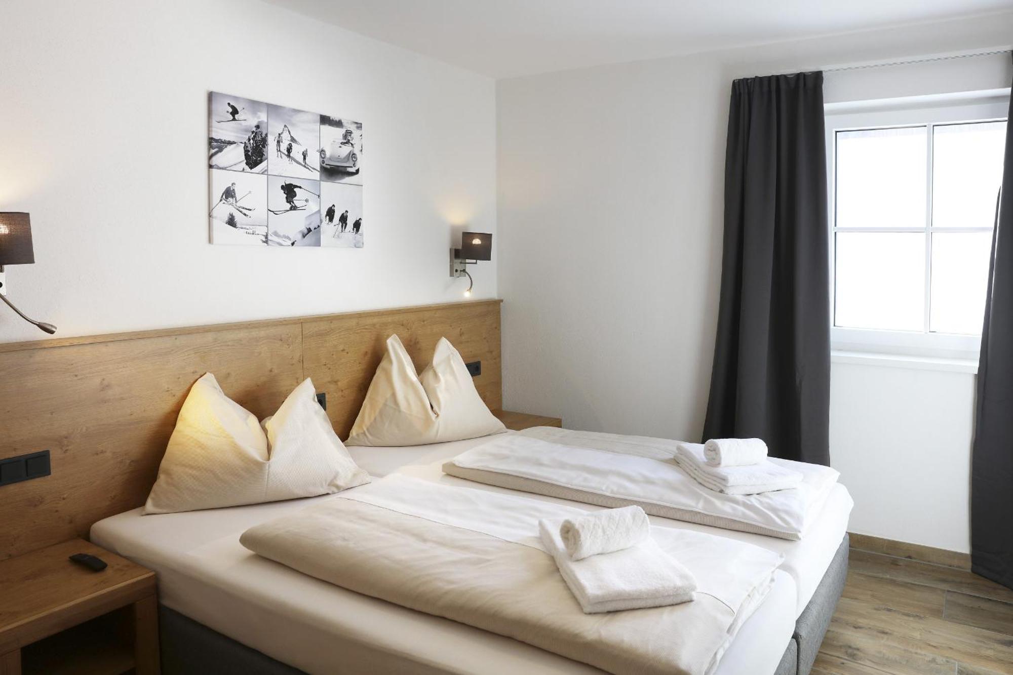 Tauernsuites Mitterwirt By Alps Resorts Piesendorf Exterior photo